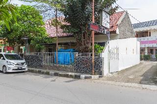 Formerly Reddoorz Near Pasar Pagi Cirebon 2