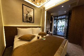 Tonight Hotel Port