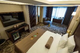 Tonight Hotel Port