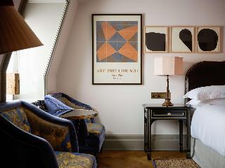 Room Room