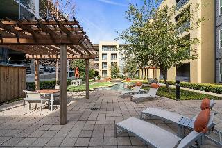 Kasa Dallas Love Field-Medical District Apts