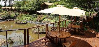 Wildebeest Eco Camp