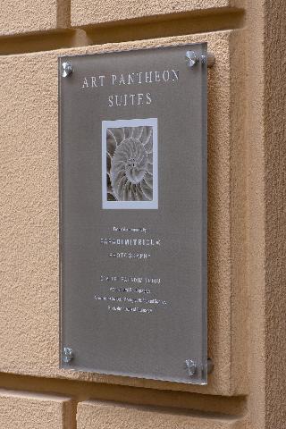 Art Pantheon - Suites & Apartments