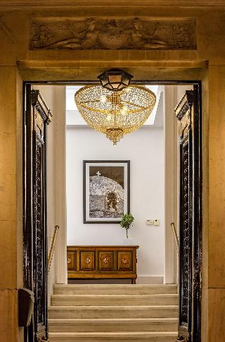 Art Pantheon - Suites & Apartments