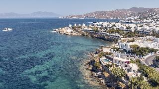 Belvedere Waterfront Villa & Suites