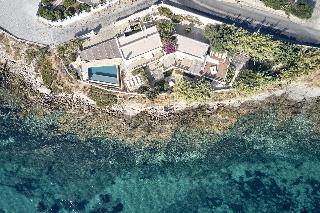 Belvedere Waterfront Villa & Suites