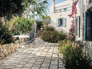 Belvedere Waterfront Villa & Suites