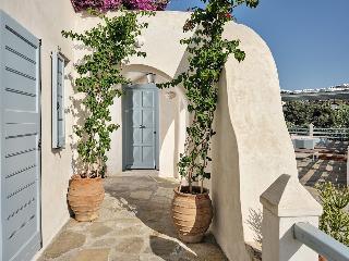Belvedere Waterfront Villa & Suites
