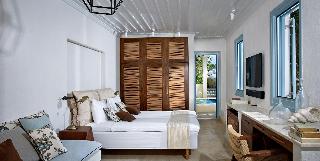 Belvedere Waterfront Villa & Suites