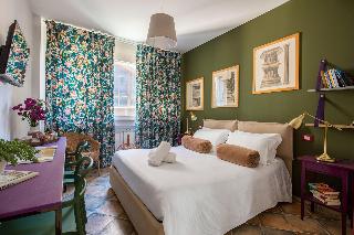 Room Room