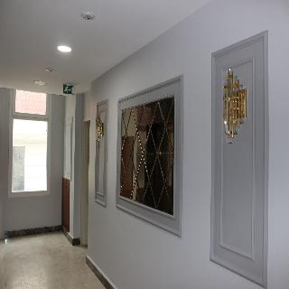 Quars Suite