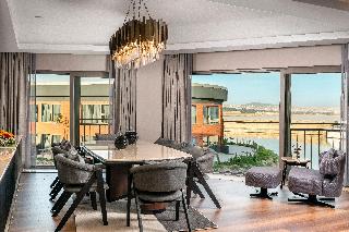 Crowne Plaza Istanbul Tuzla Viaport Marina