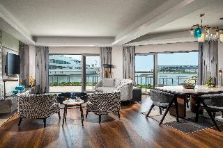 Crowne Plaza Istanbul Tuzla Viaport Marina
