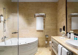 Crowne Plaza Istanbul Tuzla Viaport Marina