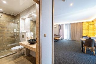 Hotel Avenue Deluxe