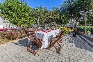 Comfort Stay Airport Boutique Hotel