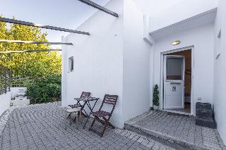 Comfort Stay Airport Boutique Hotel