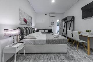 Comfort Stay Airport Boutique Hotel