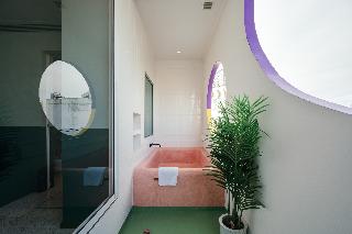 Room Room