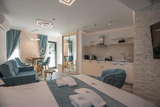 Lazar Lux Suites - Ammoudara