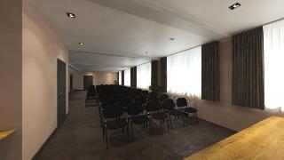 Adeo Hotel