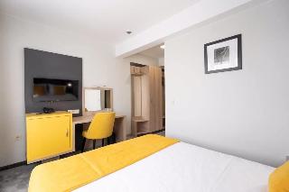 Adeo Hotel