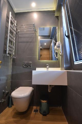 Santra Hotel