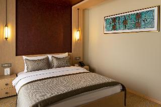 Avec Hotel