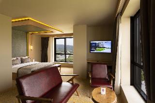 Avec Hotel