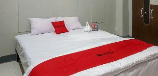 Formerly RedDoorz@ Hotel Yaki Mamuju