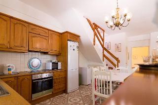 Athena Villas Olive Grove & Estate
