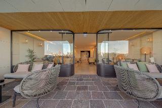 Land's End Boutique Hotel