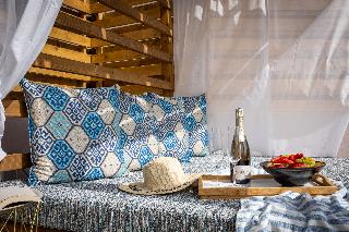 Avaton Suites & Villas