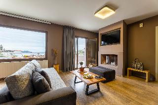 Avaton Suites & Villas