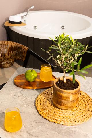 Avaton Suites & Villas