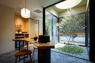 Room:SUI.PE