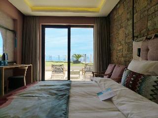 Cape Krio Boutique Hotel & Spa +12 Adult Only