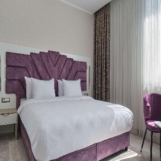 Room Room