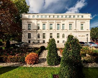 Hotel Altus Palace - Destigo Hotels