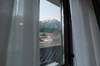 Suru Hotel
