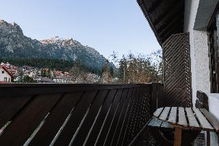 Suru Hotel