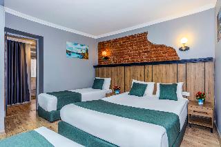 Room Room