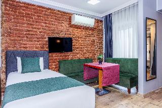 Room Room