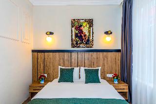 Room Room