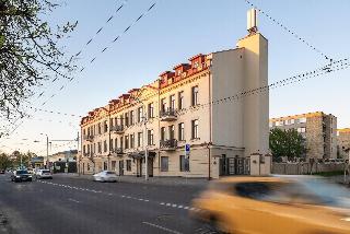 Calvary Hotel & Restaurant