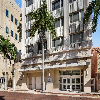 The Banyan Hotel Fort Myers, Tapestry Collection B