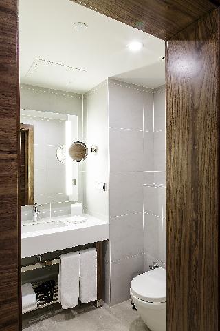 Bof Hotels Business