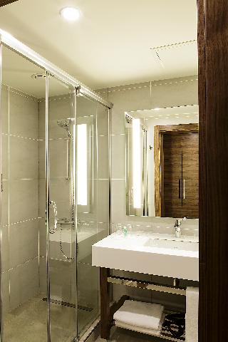 Bof Hotels Business