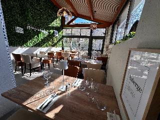Logis Auberge du Vieux Lanas