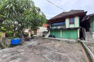 OYO Homes 91121 Desa Wisata Kotabatu Danau Ranau
